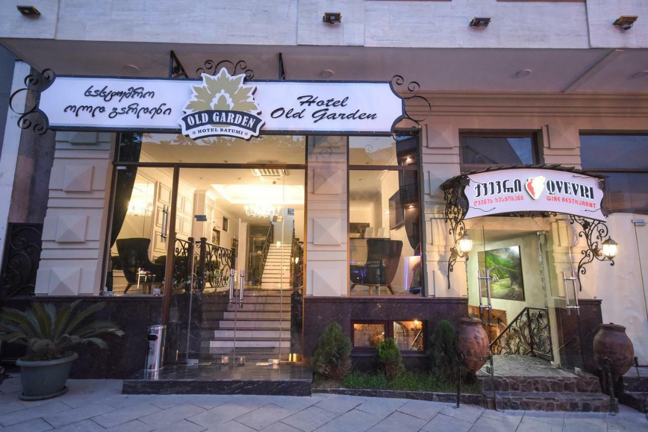 Old Garden Hotel Батуми Екстериор снимка